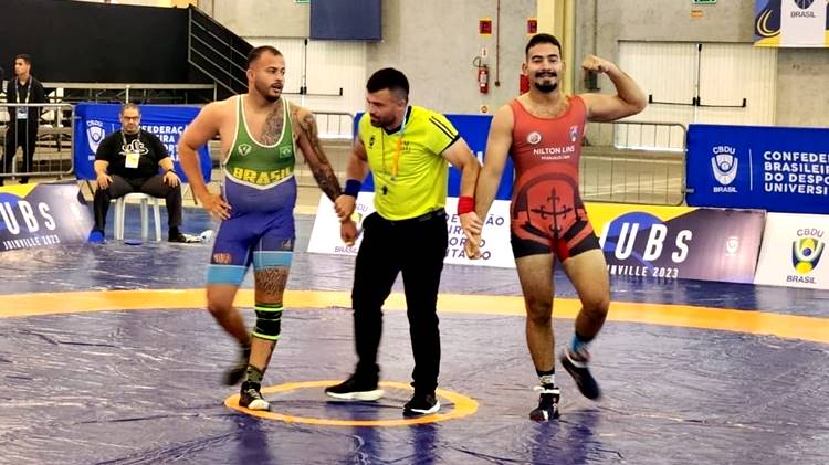 as fatura 19 medalhas no Brasileiro de Luta Livre Esportiva 2021