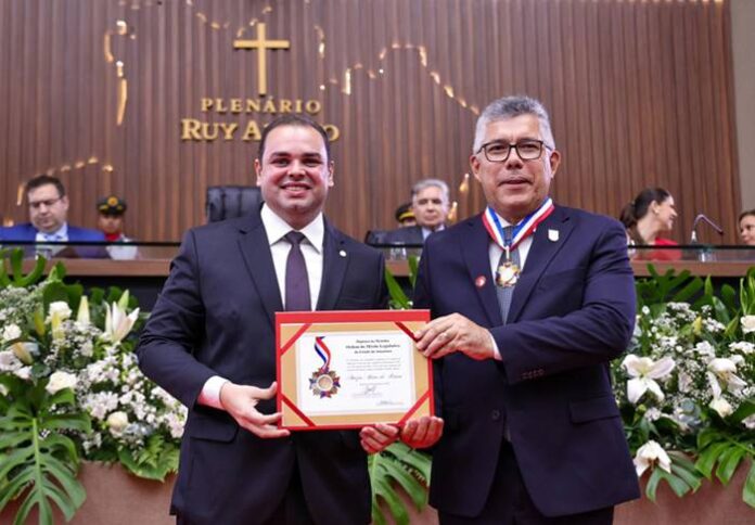 WhatsApp Image 2025-12-10 at 20.14.09