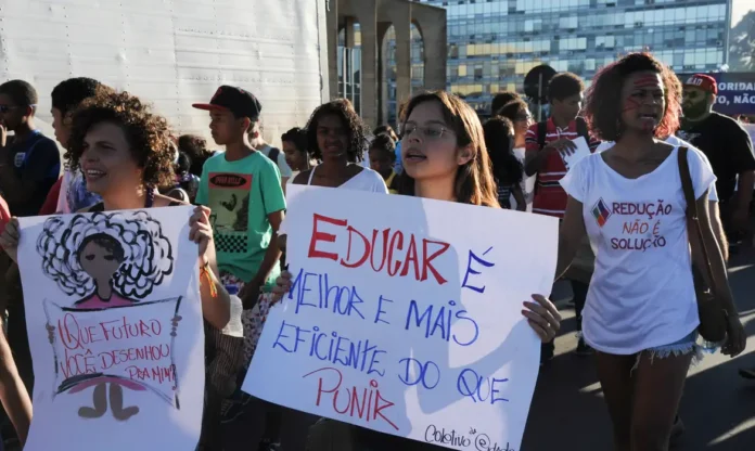 961334-maioridade-penal-6903.webp
