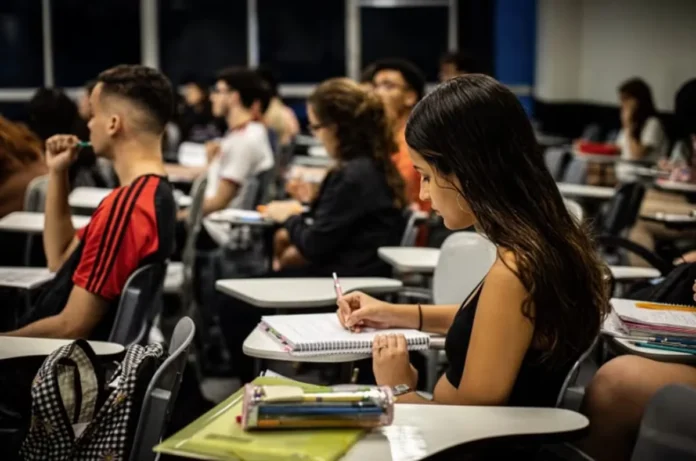 cnu-concurso-enem-dos-concursos-hermes-de-paula-agencia-o-globo-3.webp