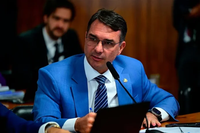 flavio-bolsonaro-1068x712-1.webp