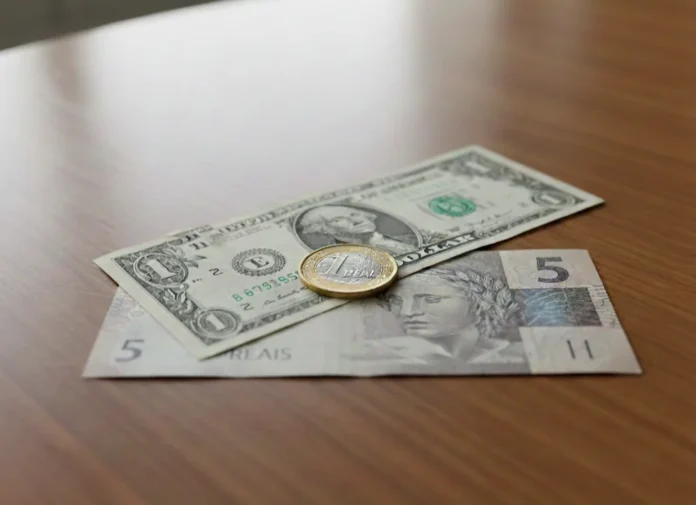 dolar.webp