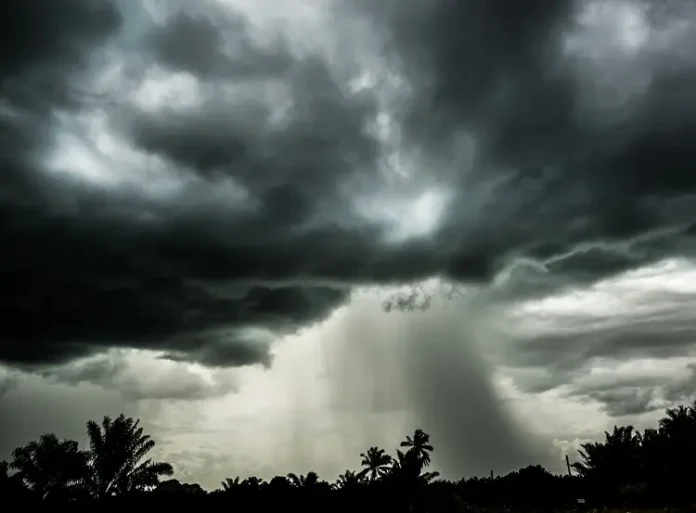 chuva-forte-GettyImages-974575520.webp