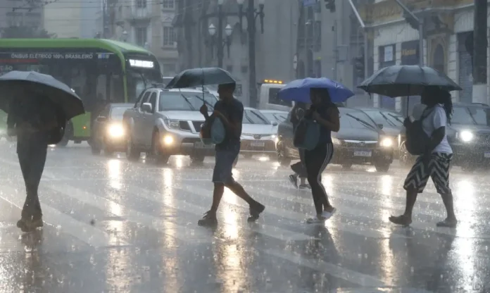chuva_sp_tarde_05.webp
