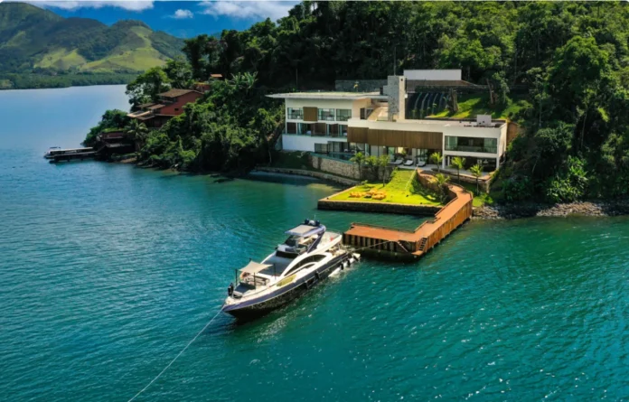 mansao-angra-1.webp