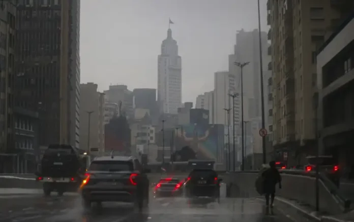 chuva_sp_verao_03.webp