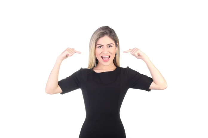 outsideclick-proud-woman-5321349_1920.webp